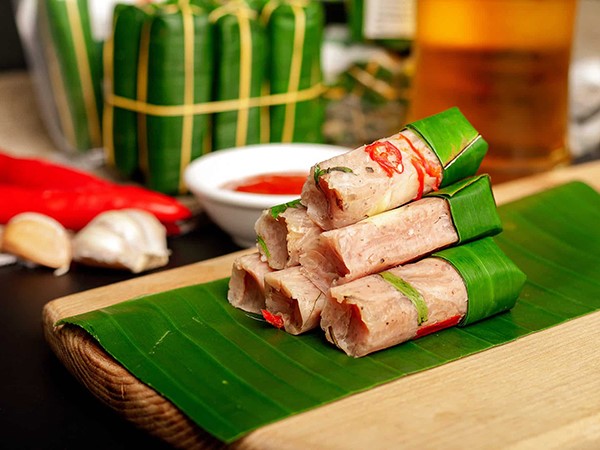 Ngủ mơ thấy nem chua có ý nghĩa gì tốt hay xấu?