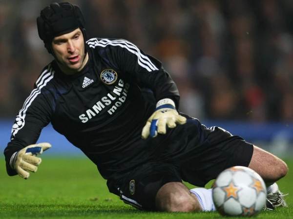 Petr Čech – Người gác đền vĩ đại của Stamford Bridge