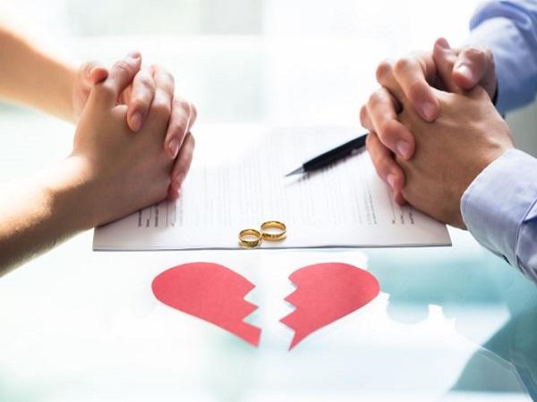 Giải mã chi tiết các giấc mơ thấy vợ chồng ly hôn